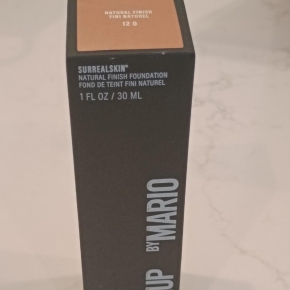 💋Makeup by Mario SURREALSKIN® NATURAL FINISH FOUNDATION *NEW - Picture 2 of 4